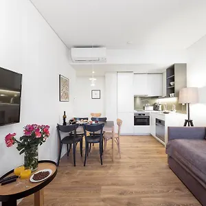 Serviced - Avenida Lisbona