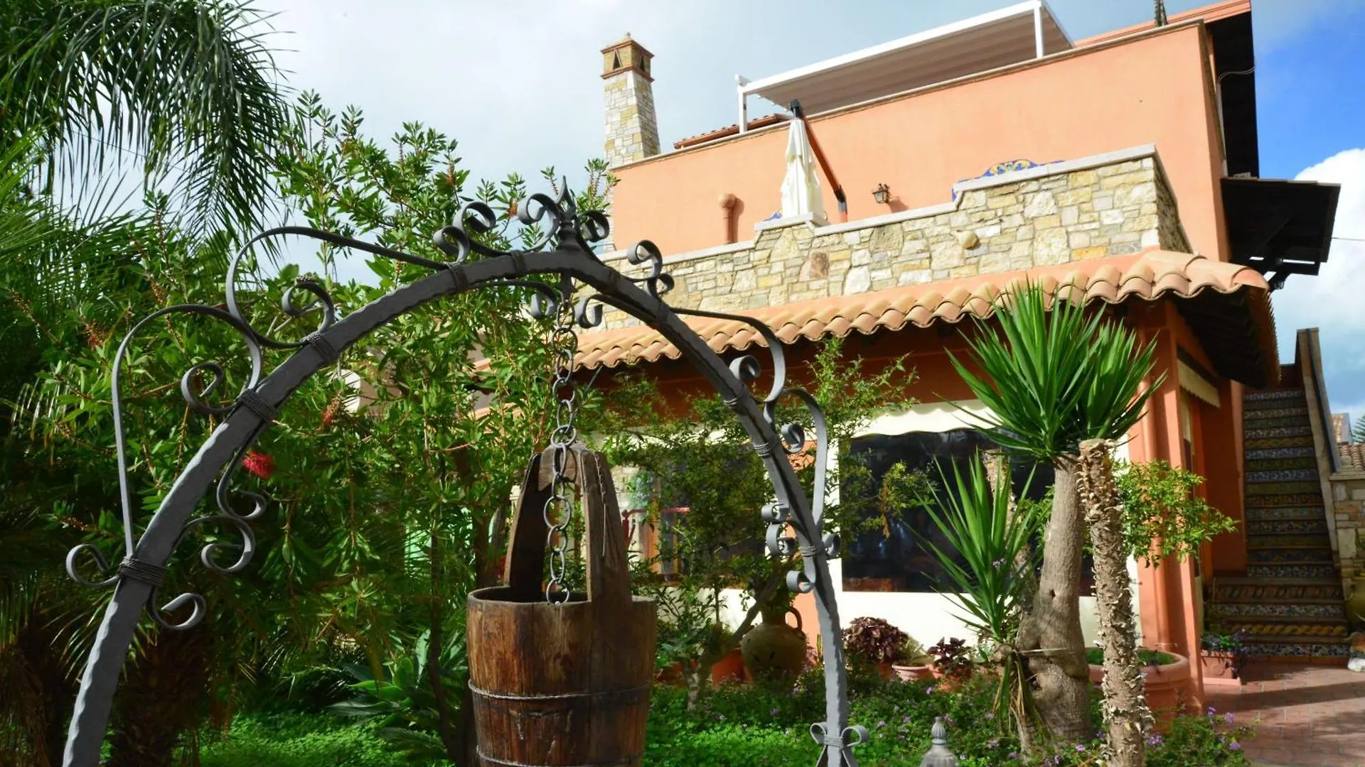Villa Salvatore San Leone Italy